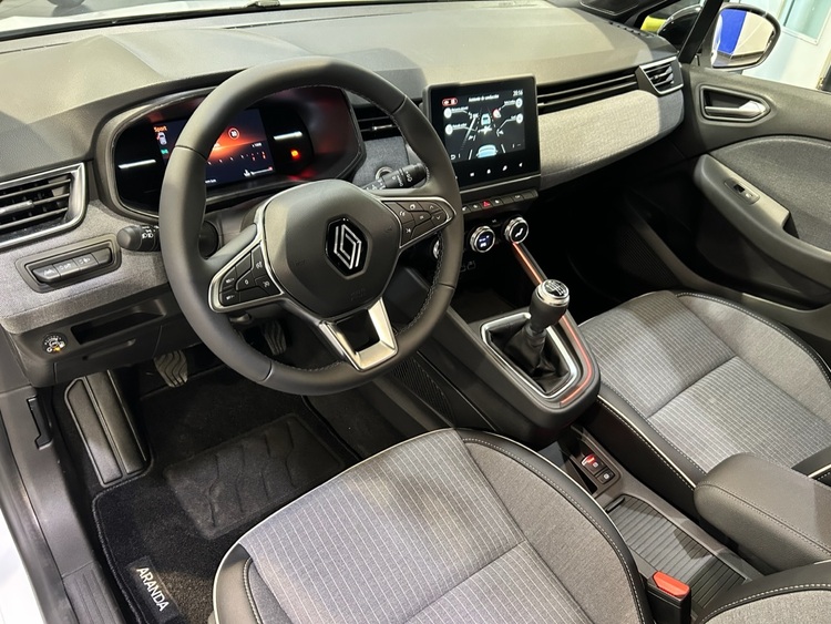 Renault Clio Techno foto 16