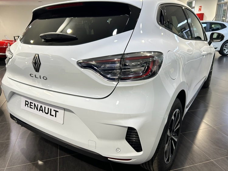 Renault Clio Techno foto 9