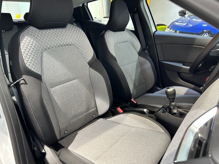 Renault Clio Evolution foto 25