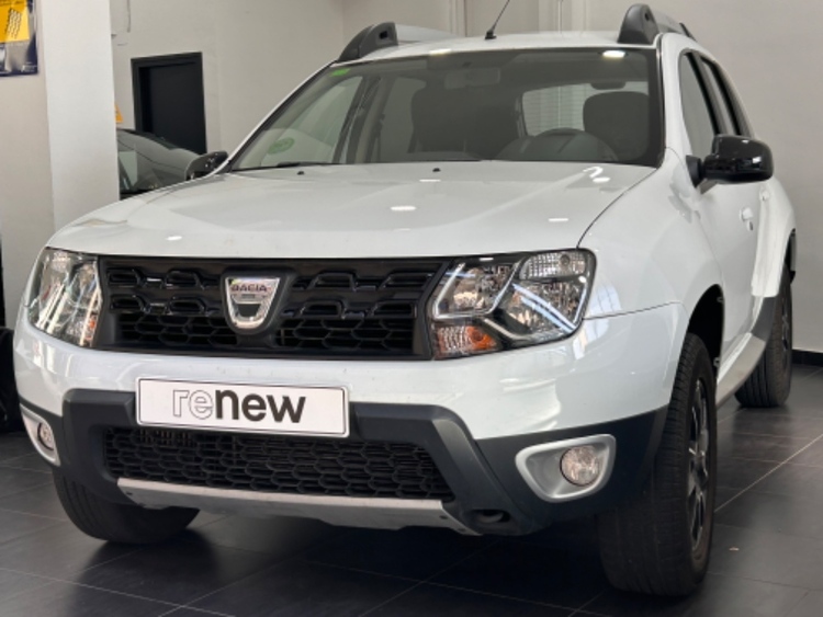 Dacia Duster Black Shadow 4x2 foto 2