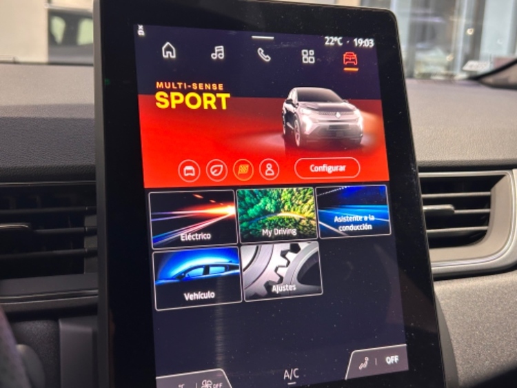 RENAULT CAPTUR techno full hybrid E-Tech 117kW (160CV) foto 13