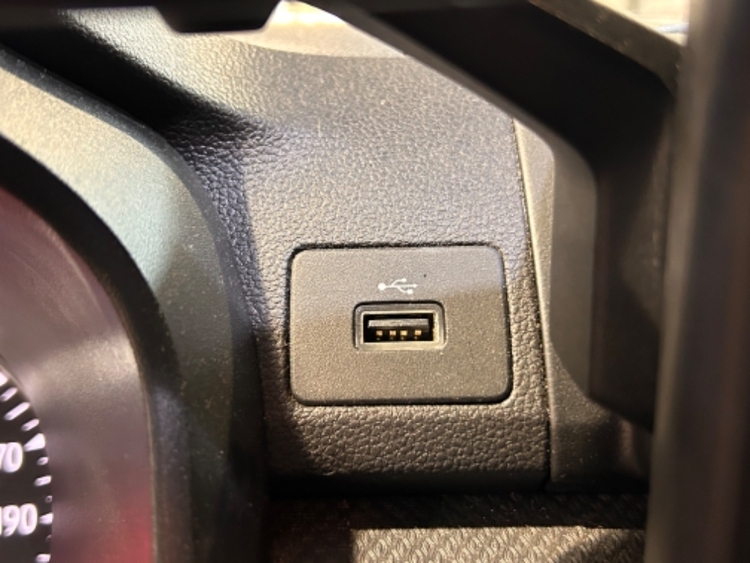 DACIA SANDERO ESSENTIAL 1.0 67CV foto 18