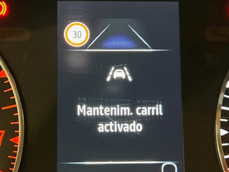 RENAULT CAPTUR INTENS 100CV GLP foto 21