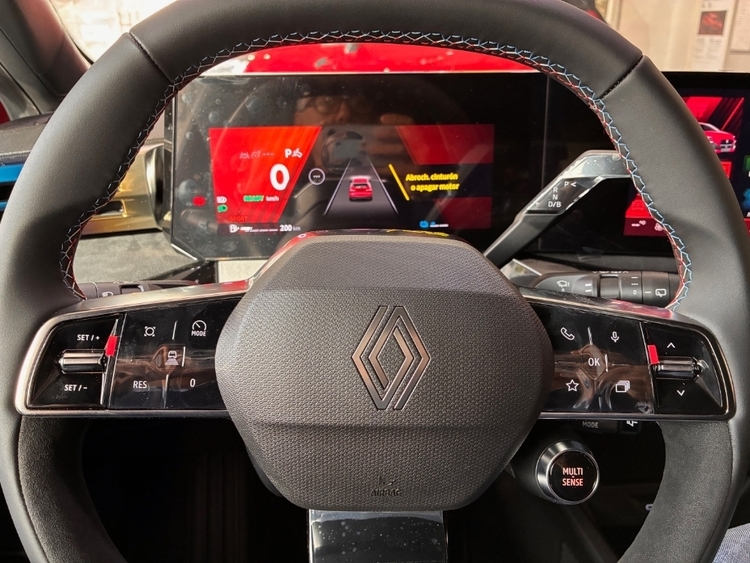 Renault Clio VI 160 E-Tech Full Hybrid Esprit Alpine foto 14