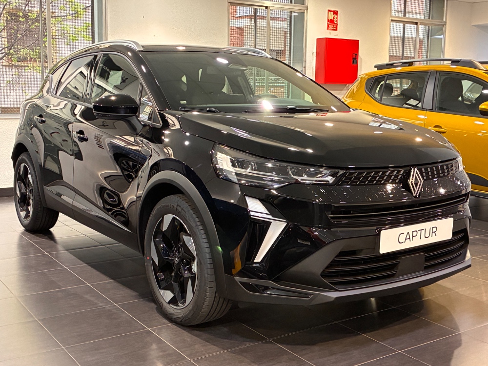 Renault Captur II Techno miniatura 3