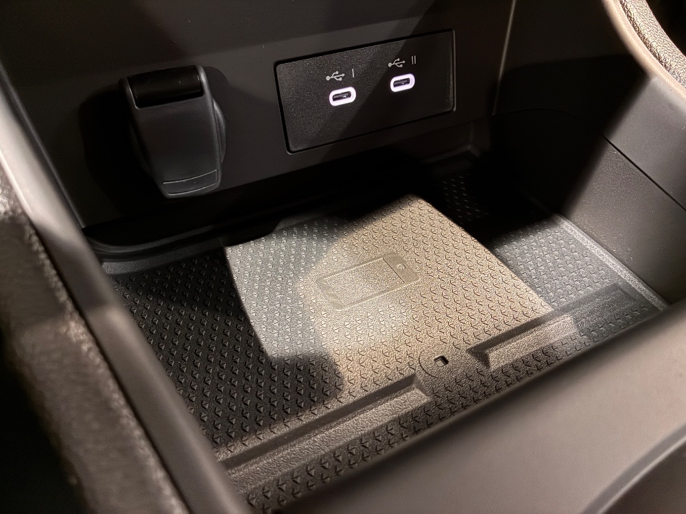 Renault Captur II Techno miniatura 21