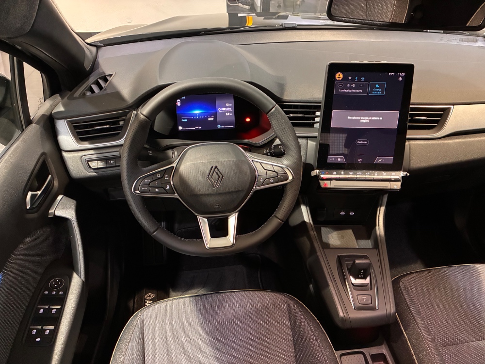 Renault Captur II Techno miniatura 26