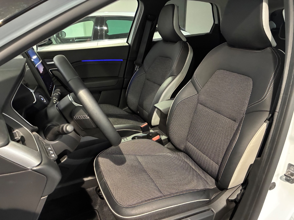 Renault Captur II Techno Fast Track foto 8